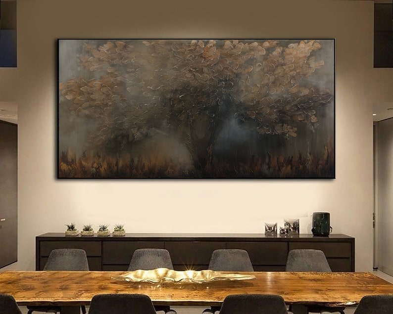 Fredfyldt skov Abstrakt tekstureret trælandskab i jordfarver Moderne naturkunst Skovvægkunst Ro natur Moderne kunst