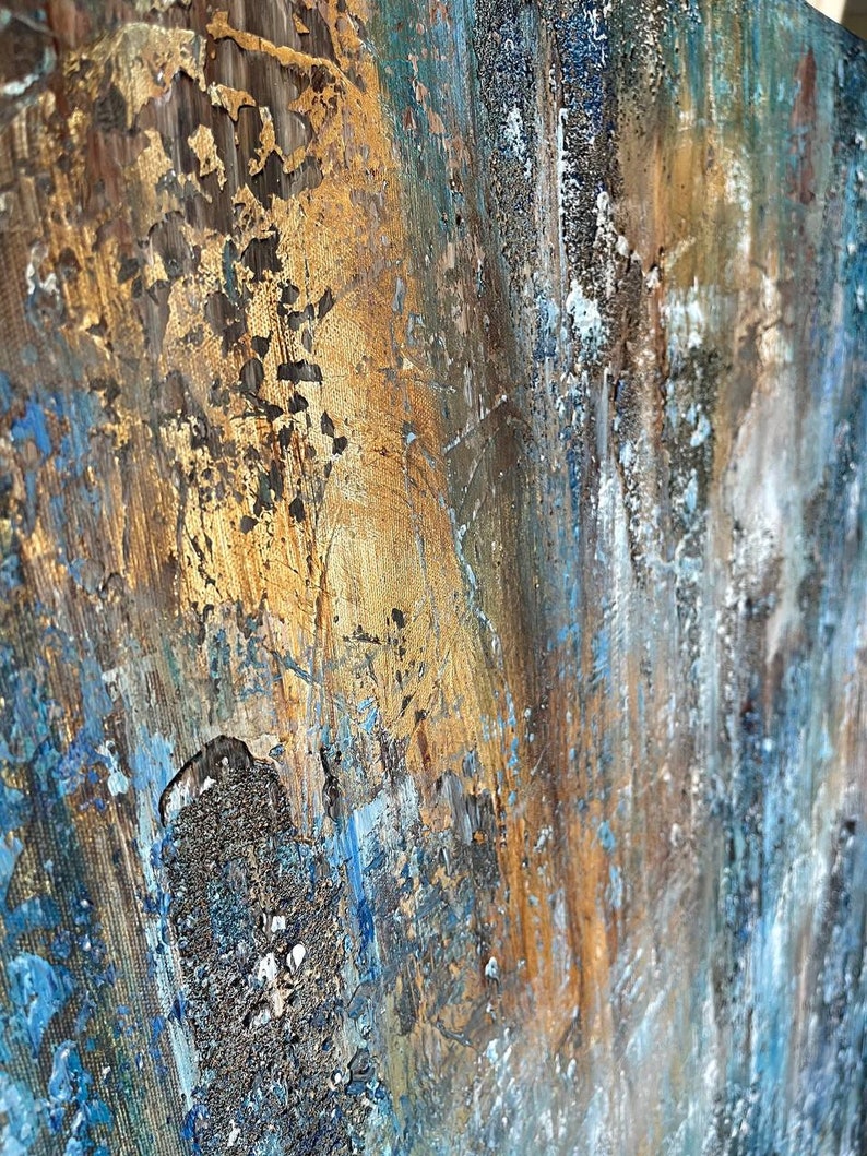 Abstrakt tekstureret vægkunstmaleri blå og gyldne nuancer på lærred trendy vægkunst stort oliemaleri originalt maleri kontorvægdekoration