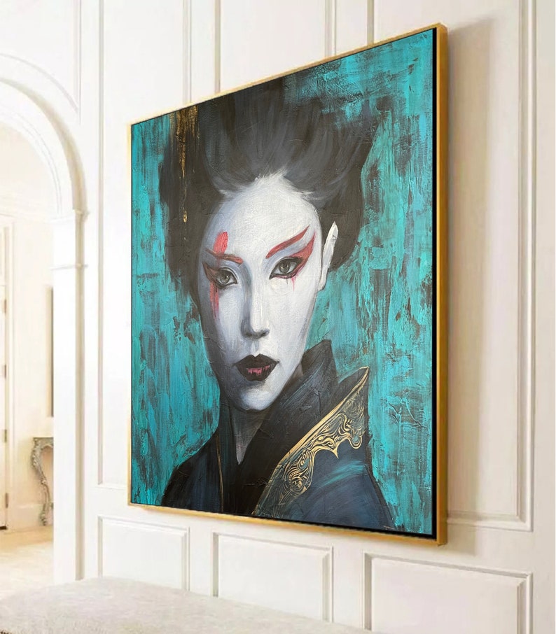 Geisha-inspireret abstrakt portræt - Fed asiatisk kunst med turkise og røde accenter - Moderne vægkunst til moderne boligindretning