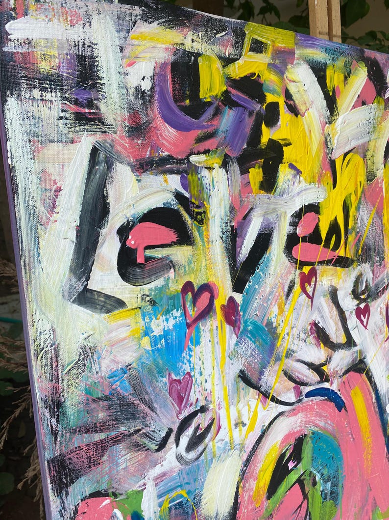 Vibrant Graffiti-Inspired LOVE Art - Street Style Bold Pop Art for Modern Urban Home Decor