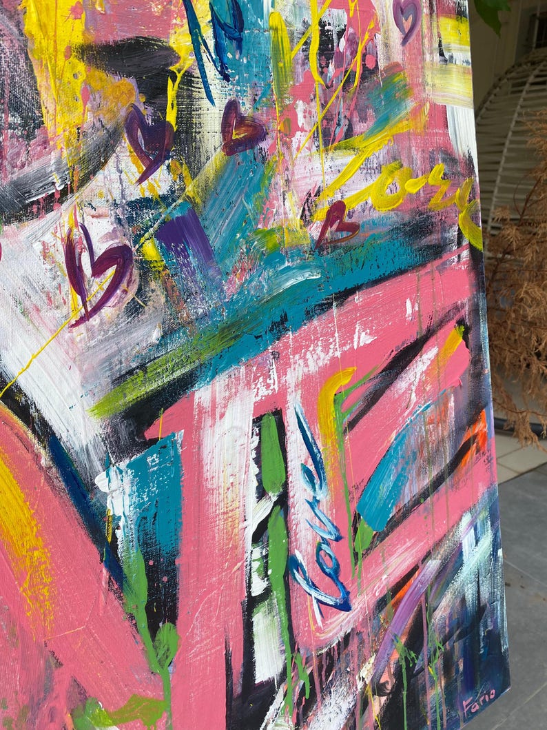 Vibrant Graffiti-Inspired LOVE Art - Street Style Bold Pop Art for Modern Urban Home Decor
