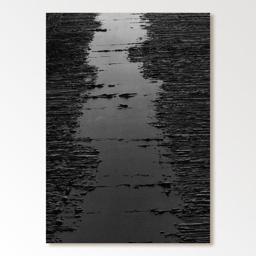 Minimalistisches schwarzes Ölgemälde „Mitternachtspfad“