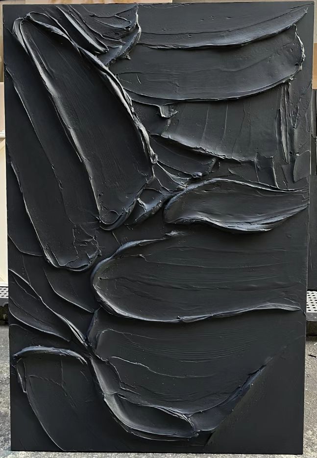 Gipsmaleri "Former i relief"